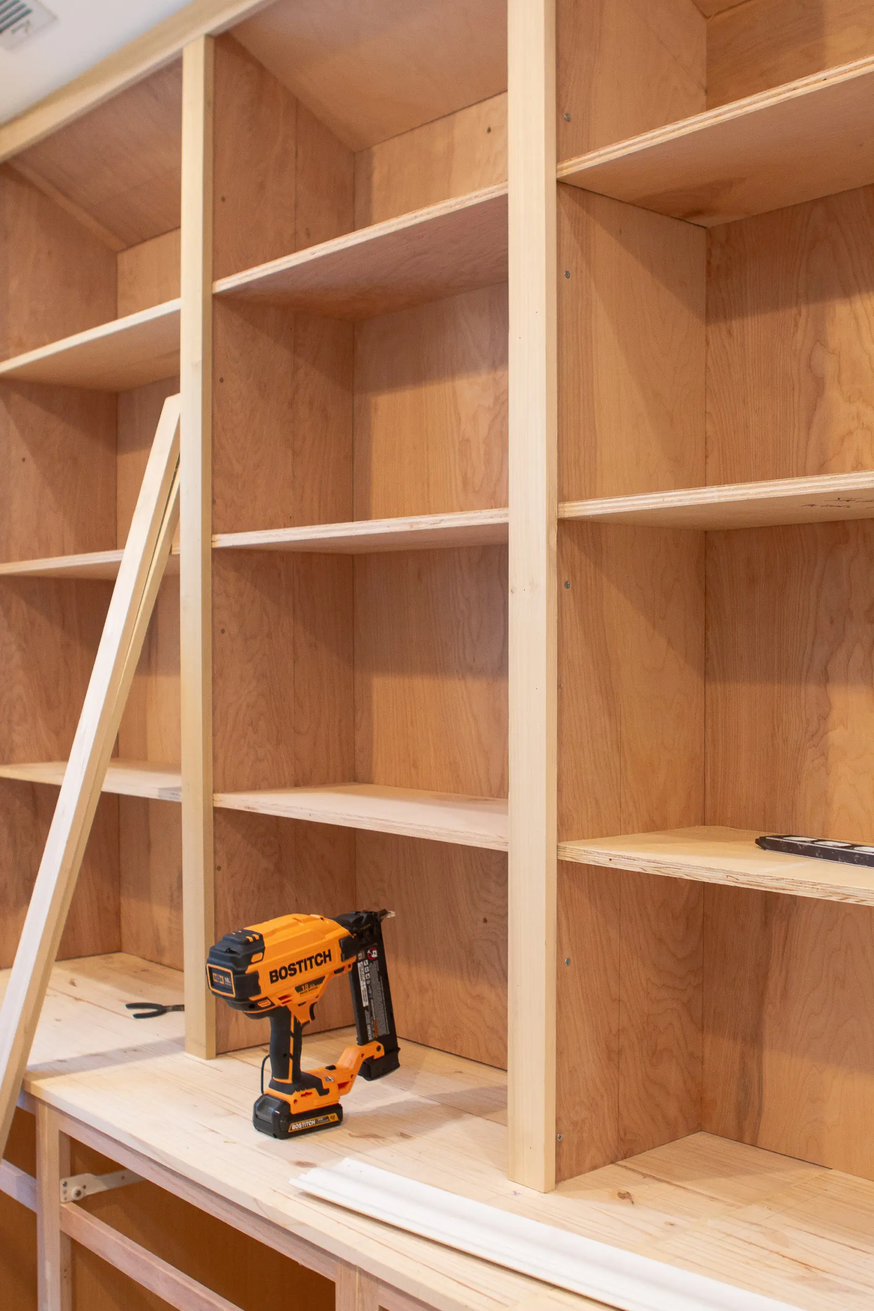building a bookshelf