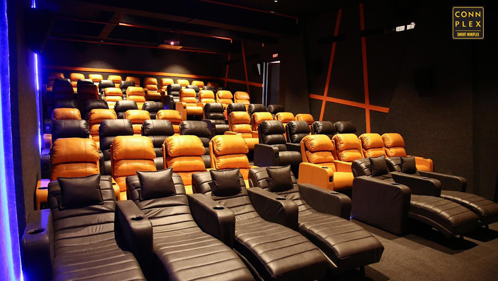 Cinematic Bliss: Elevating Your Movie Nights with Recliner Seats插图3