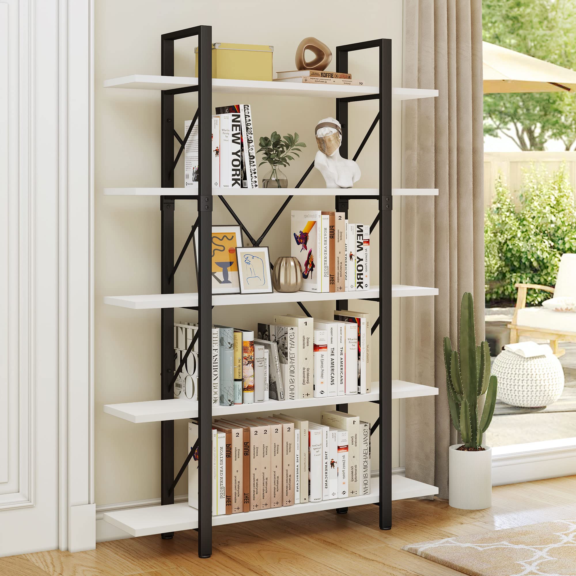 minimalist bookshelf styling