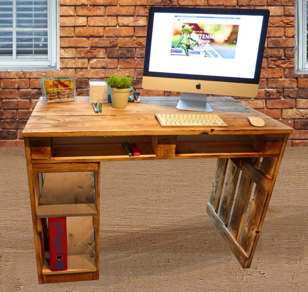 Pallet Desk DIY: A Sustainable Approach to Home Office Design