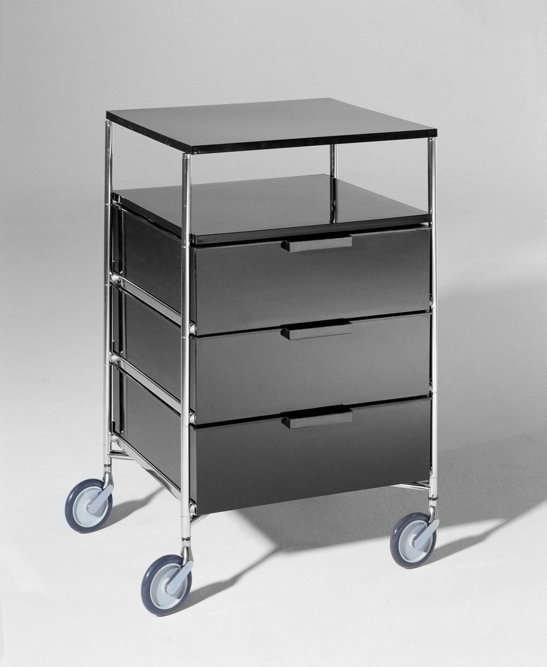 Office Solutions: Medical Filing Cabinets for Secure Storage